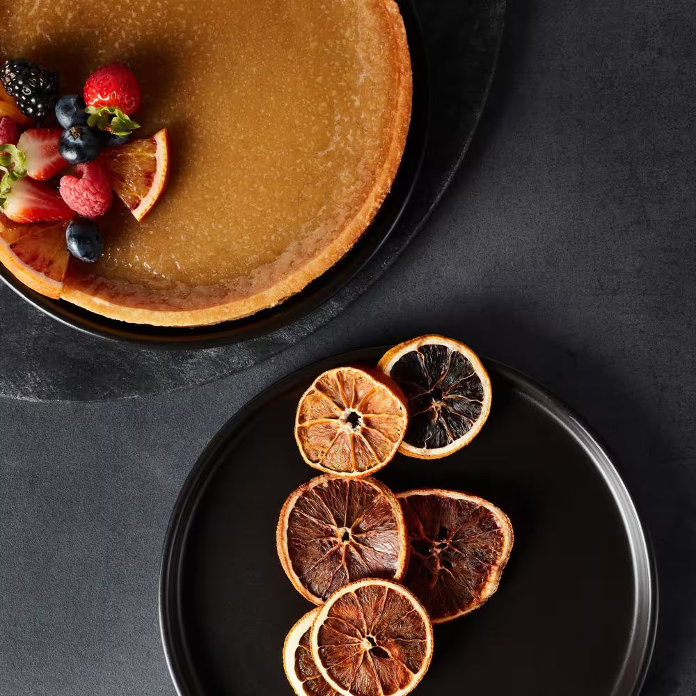 Celina 32-Piece Black Matte Dinnerware Set Stoneware (Service for 8)
