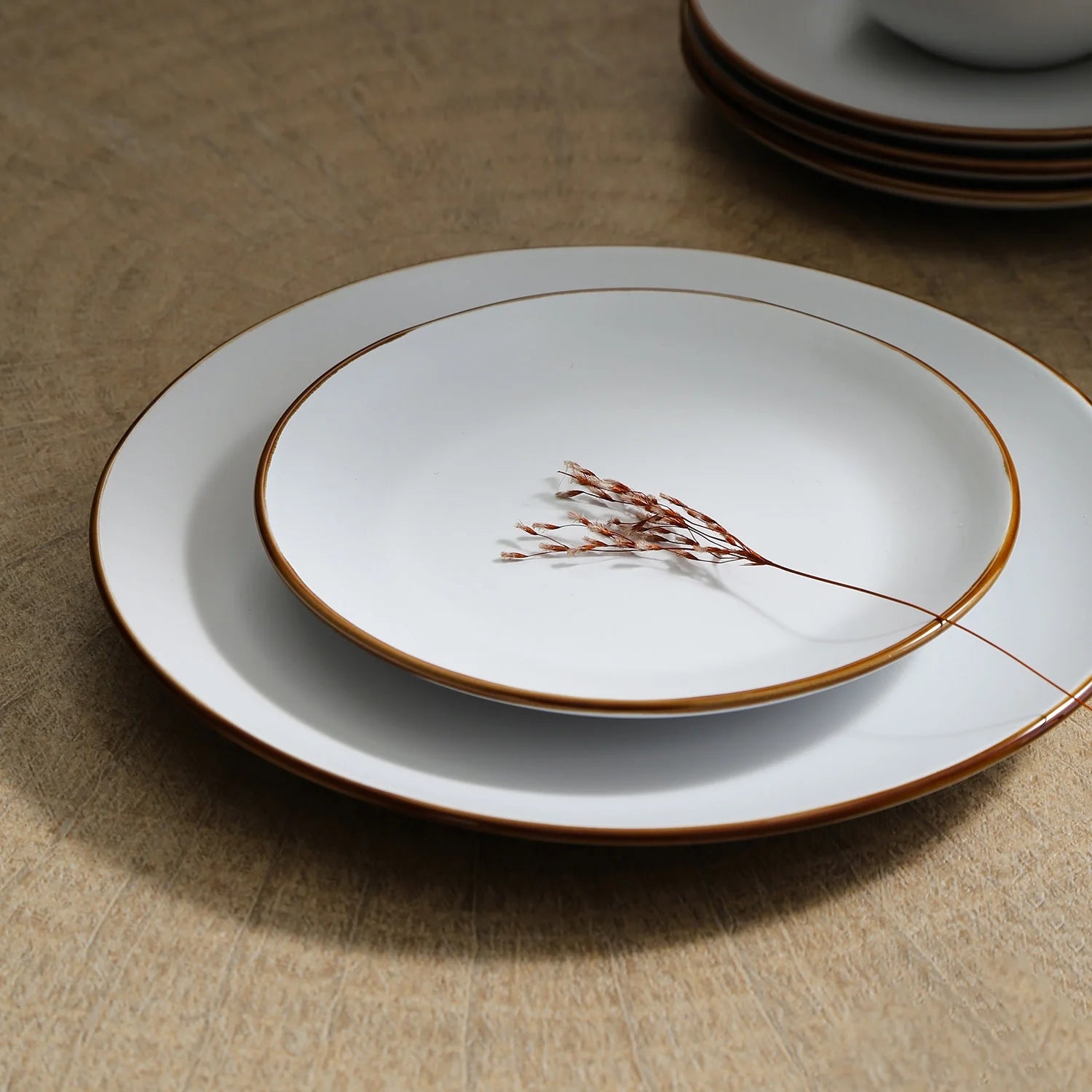 Brasa 16-Piece Dinnerware Set Stoneware, White
