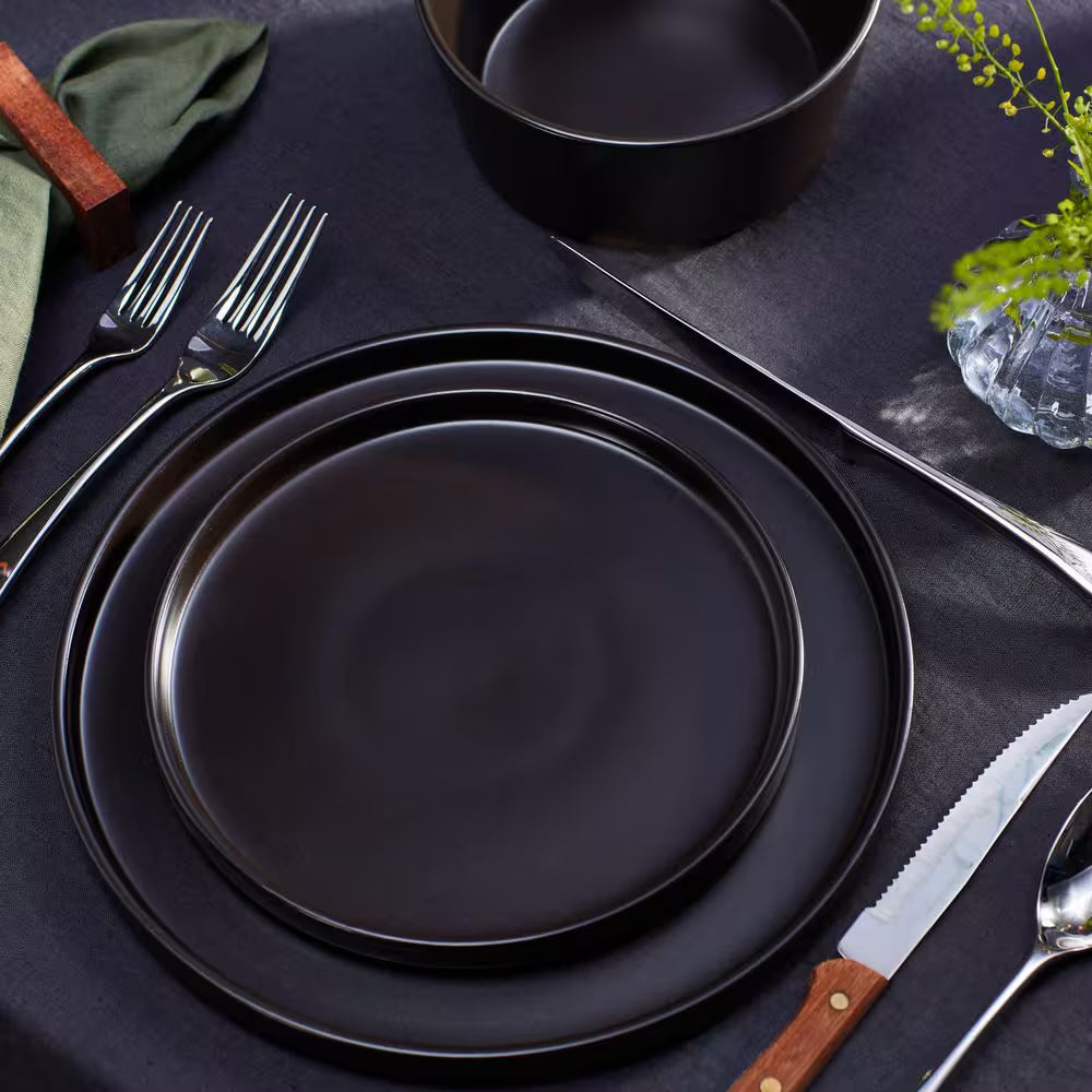 Celina 32-Piece Black Matte Dinnerware Set Stoneware (Service for 8)